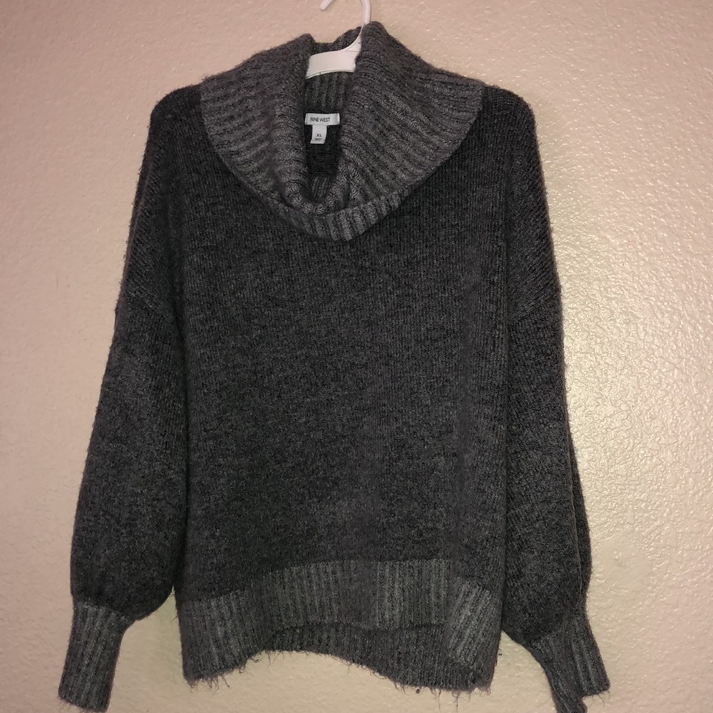 Nine West Grey Long Sleeve Turtle Neck XL Long Sleeve
